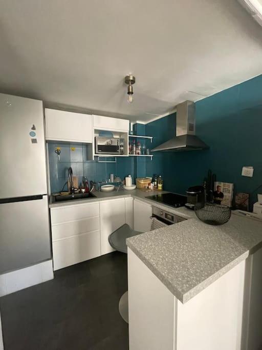 Charming Apartment 40 M2, 10Th Paříž Exteriér fotografie