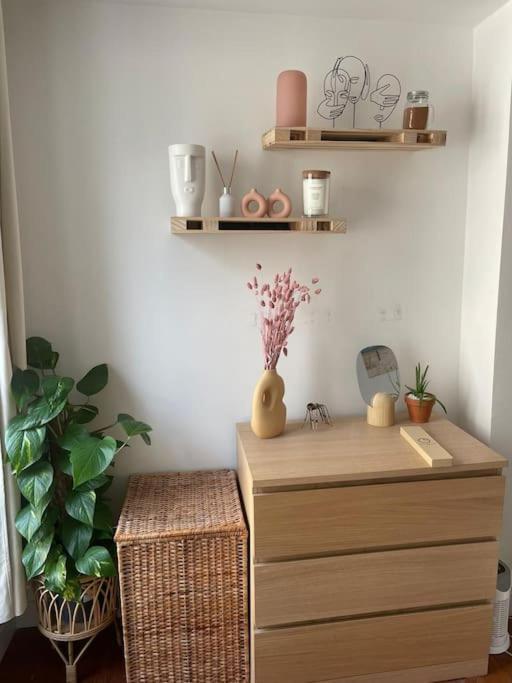 Charming Apartment 40 M2, 10Th Paříž Exteriér fotografie